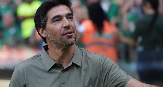 Abel admite Palmeiras desconcentrado após rodízio e vaga na Copa do Brasil