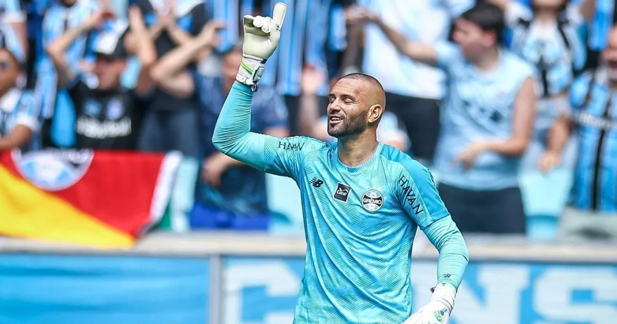 Grêmio: Veja os números de Weverton em atuação "de gala" contra o Palmeiras | CNN Brasil