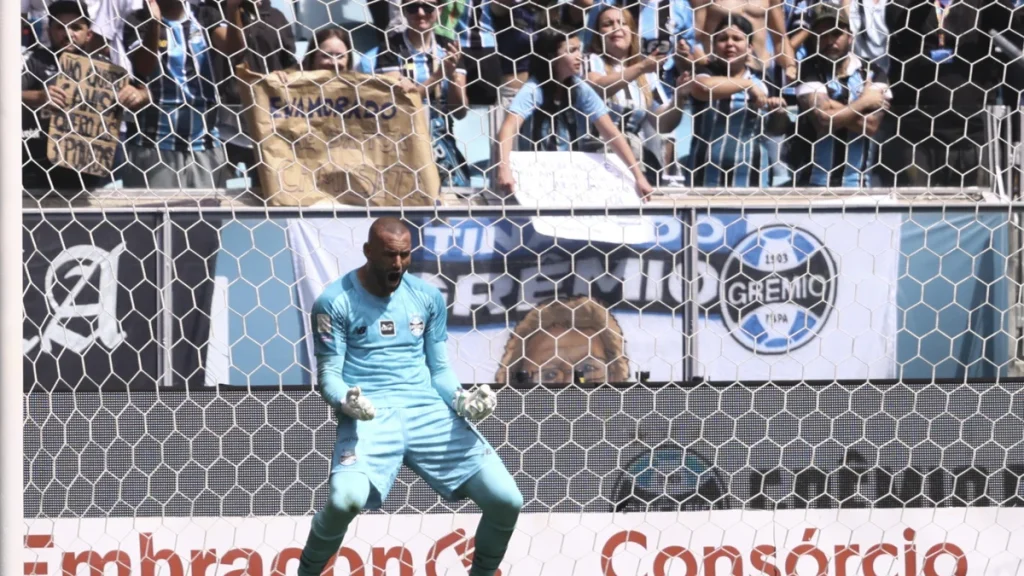 Renato chama empate com Palmeiras de vitória, mas Grêmio segue no Z-4