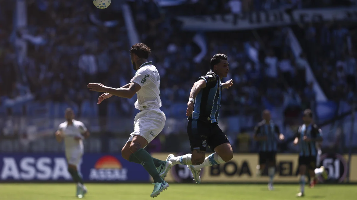 Na estreia de Renato, Grêmio empata com o Palmeiras na Arena e segue no Z-4 | GZH
