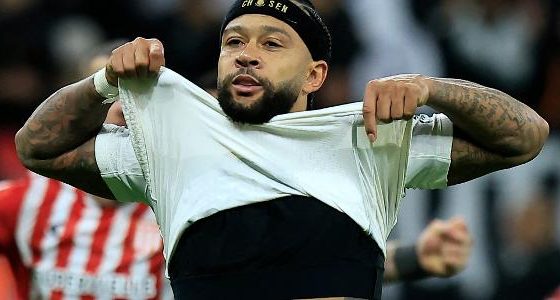 Memphis vira desafio para Diniz após clipe, multa e queda na Libertadores