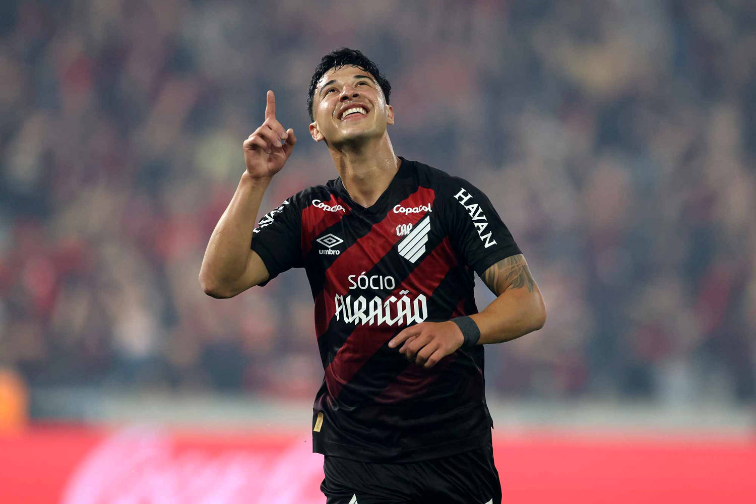 Athletico vence confronto direto com o Bahia e segue em terceiro - Federação Paranaense de Futebol