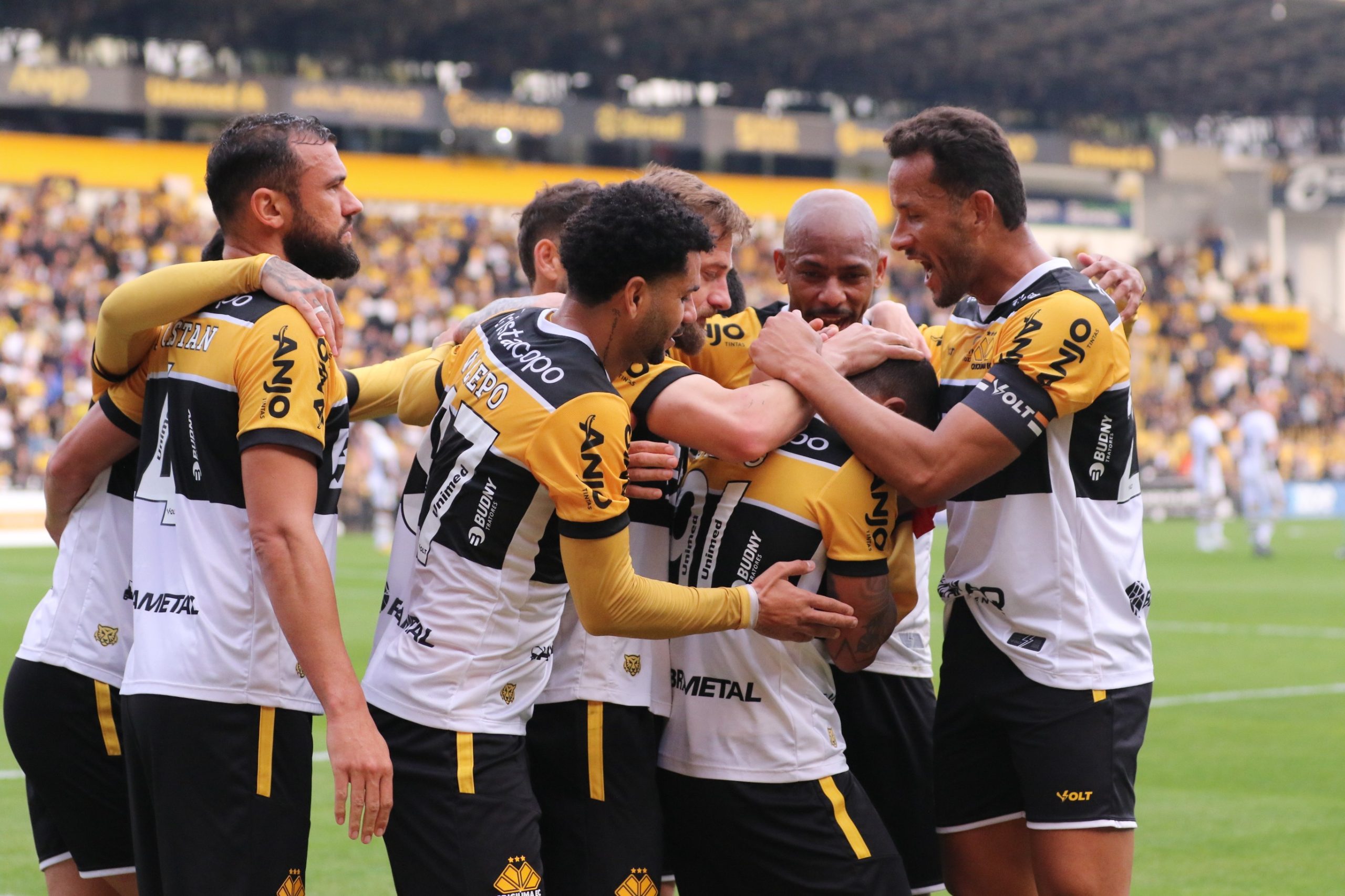 Criciúma tem mês decisivo na Série B: "O acesso passa por setembro" | Ge