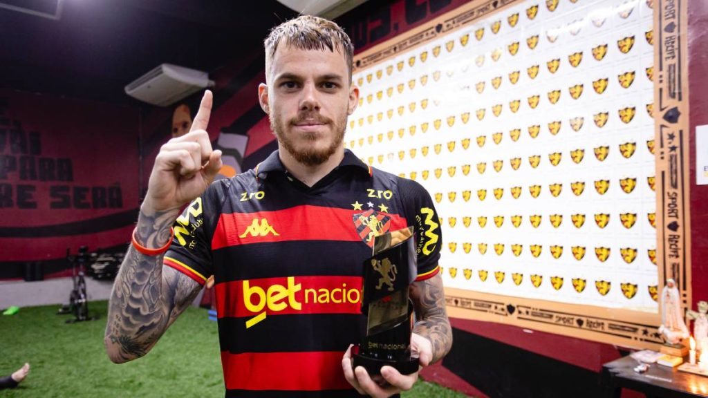 Barletta chega a 20 gols pelo Sport na Série B e mira recorde de Marcos Aurélio